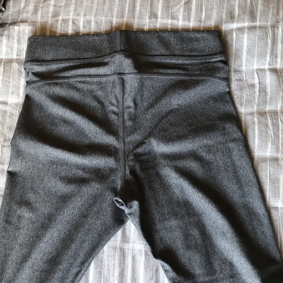 Gray under armour pants - Picture 4 of 5